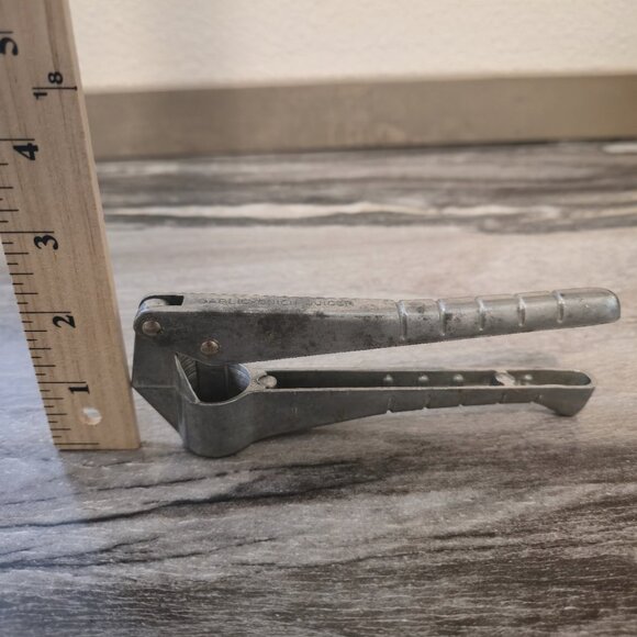 Vintage EKCO Aluminum Garlic Onion Juicer Press – Mid-Century Kitchen Tool USA - Picture 6 of 6